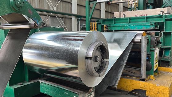 ASTM DIN GB JIS3302 핫 디프 젤바니제철 GI 코일 SGCC SGCD Z125 패시베이션