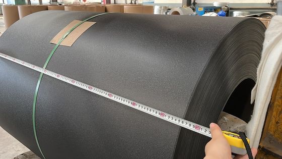 40 년 PPGI HDP Z275 셰루인 윌리엄스 매트 RAL7024 회색 금속 타일 페인트 가설식 철강 굴곡 지붕