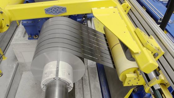 JIS G3321 / ASTM A792M G90 G550 G350 진크 코팅 진화제철 슬리트 스트립 / Gi 좁은 코일 항해 용품 수출 패키지